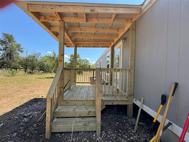 Building Photo - 277 Elm Forest Loop