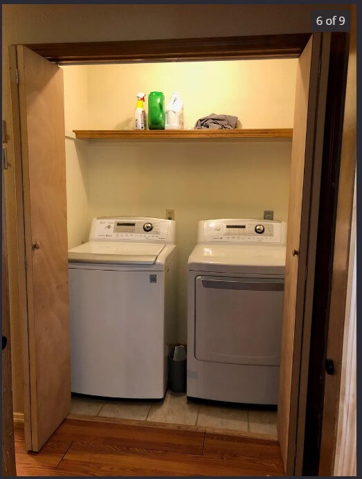 Building Photo - 215 E New Melville Rd