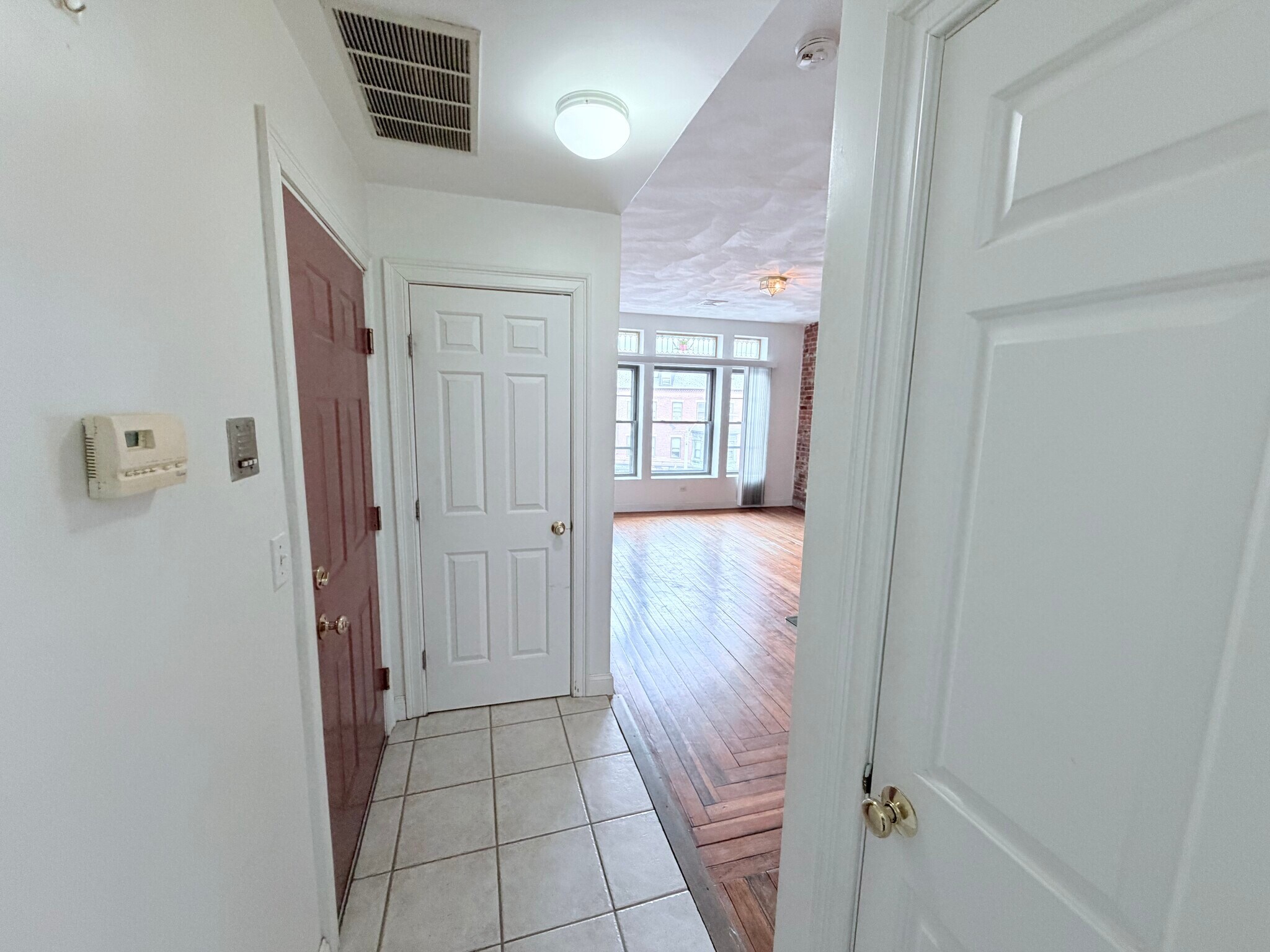 Building Photo - 173 Winnisimmet St