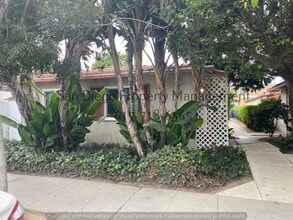 Building Photo - Embrace Coastal Living in this Charming 1-...