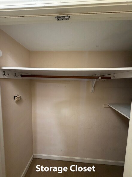 Building Photo - 348 Neponset St