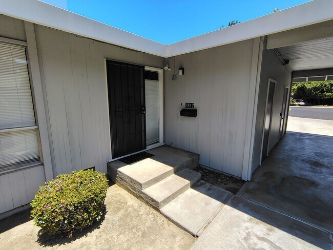 Building Photo - 2817 Thornton Ct