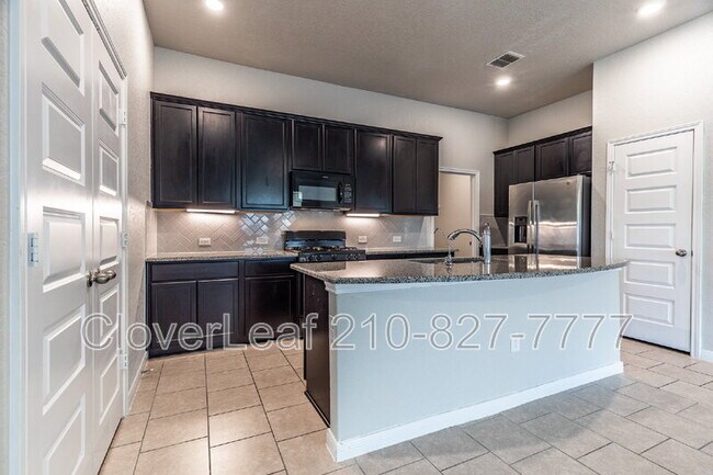Building Photo - 12425 Belfort Point