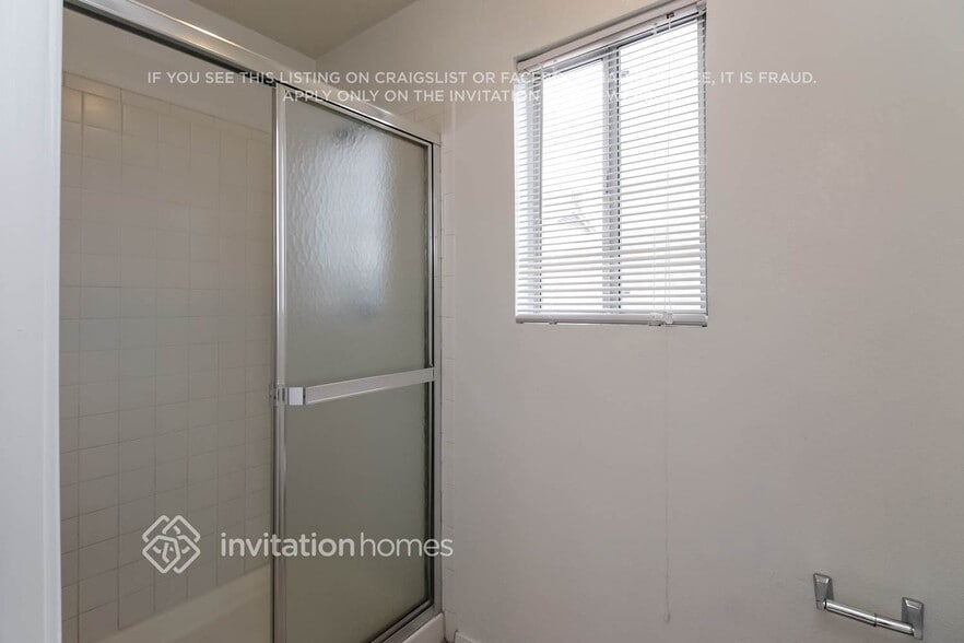 Building Photo - 3936 W Camino Del Rio