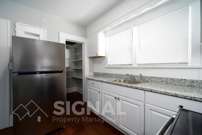 Building Photo - 1607 43rd Street Ensley