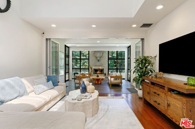 Building Photo - 6314 Sycamore Meadows Dr