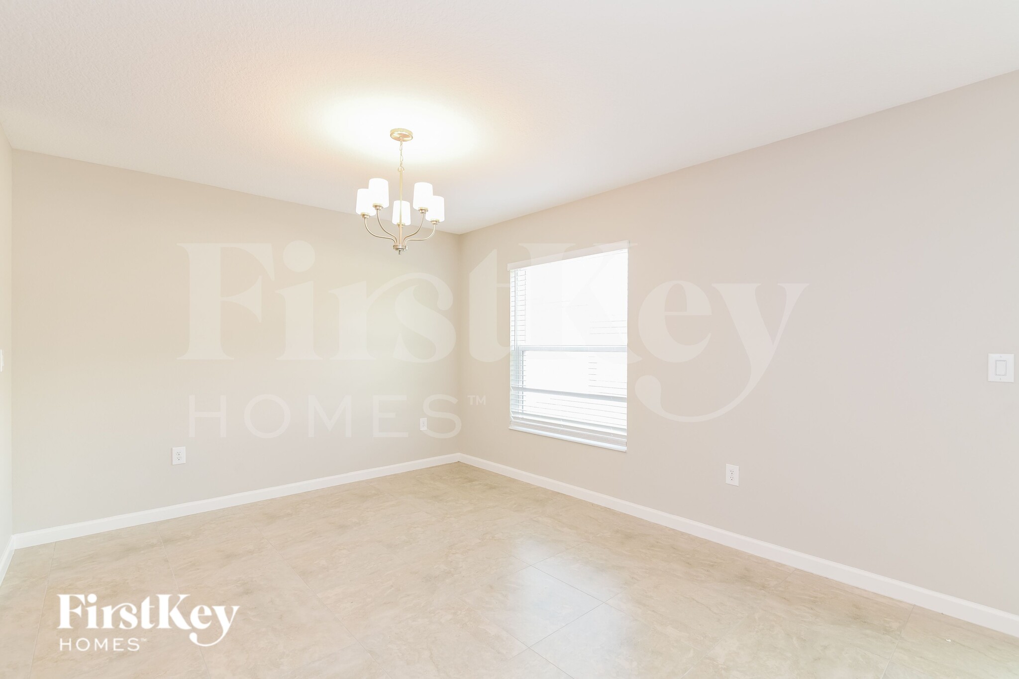 Building Photo - 409 Earhart Dr