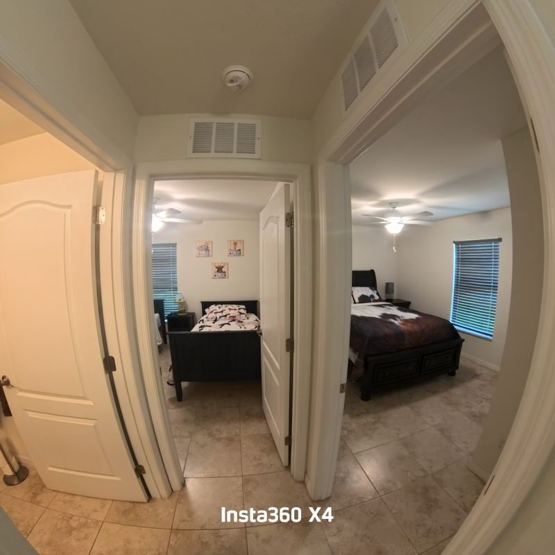 Building Photo - 25283 Canterbury Dr