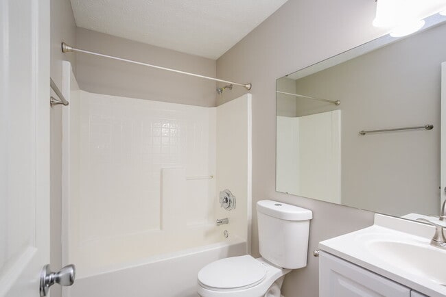 Building Photo - 6323 Pritchard Dr