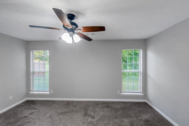 Building Photo - Spacious 4 Bedroom, 2.5 Bath Home on a Large Corner Lot in McDonough! ?