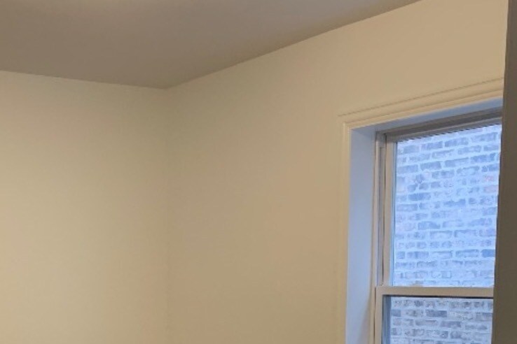 Building Photo - 4150 W Barry Ave