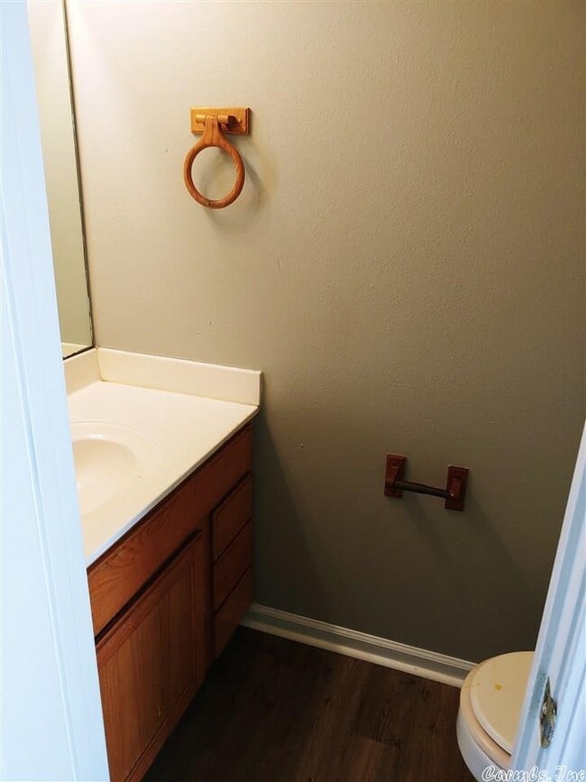 Building Photo - 2405 Washington Ave