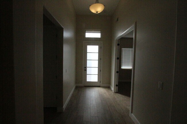 Building Photo - Move in Ready - Sand Hollow and Dunes Retreat