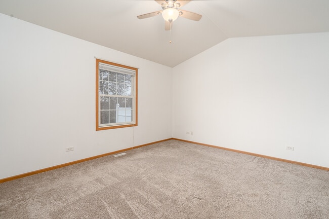 Building Photo - 250-260 S McGinty St