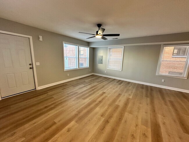 Building Photo - *$1,000 OFF Monthly Rent Through Summer!* Renovated 5-BR, 2-BA