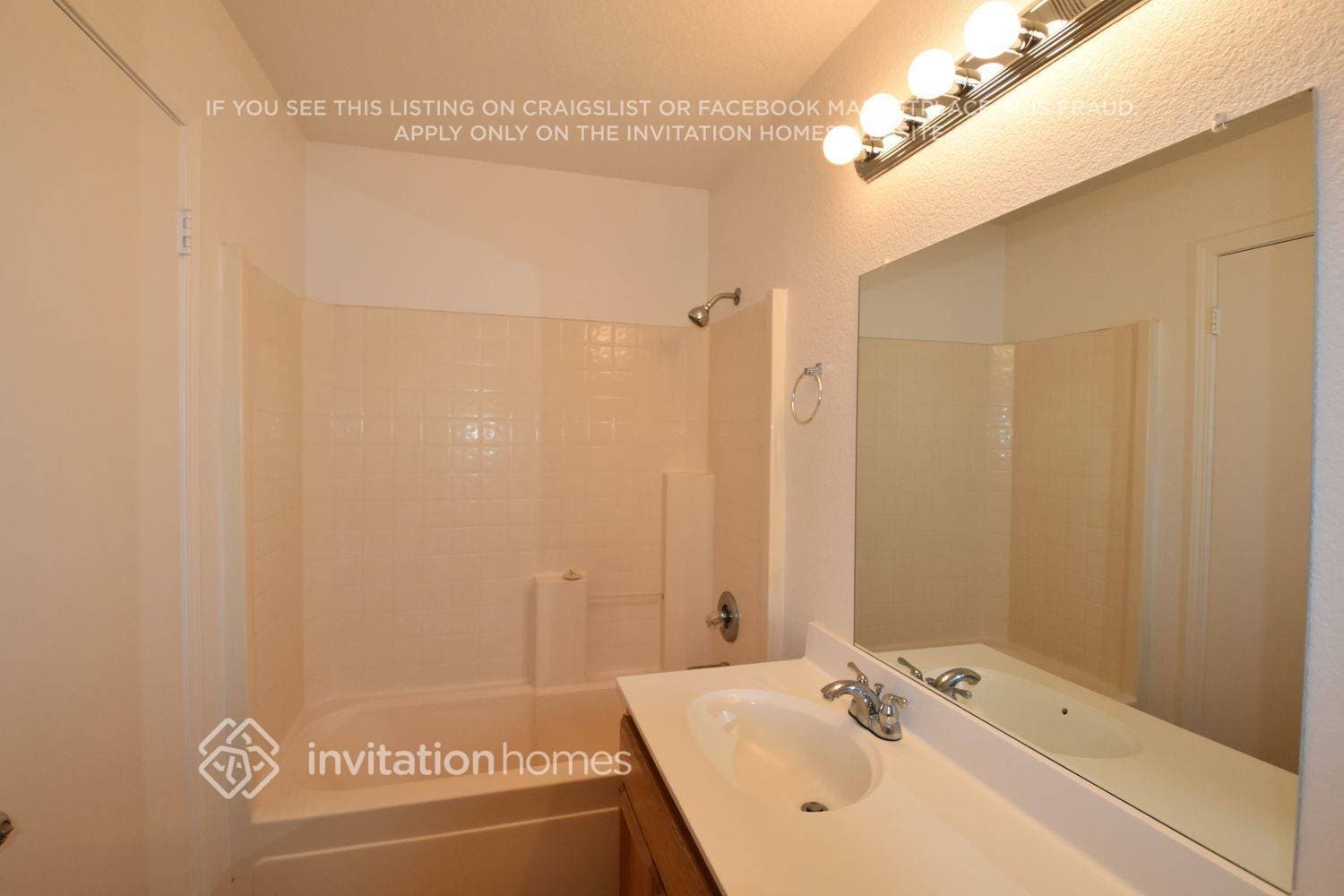 Building Photo - 9146 Generations Dr