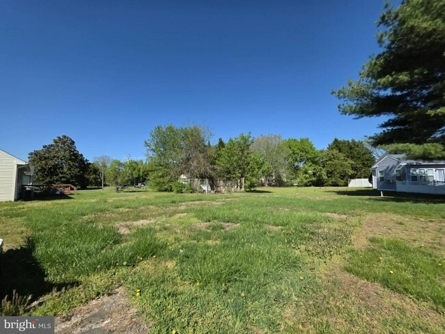 Building Photo - 1405 Bantry Ln