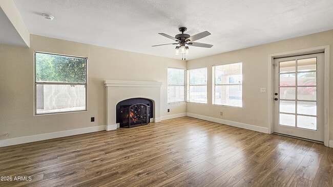 Building Photo - 2011 W Harrison St