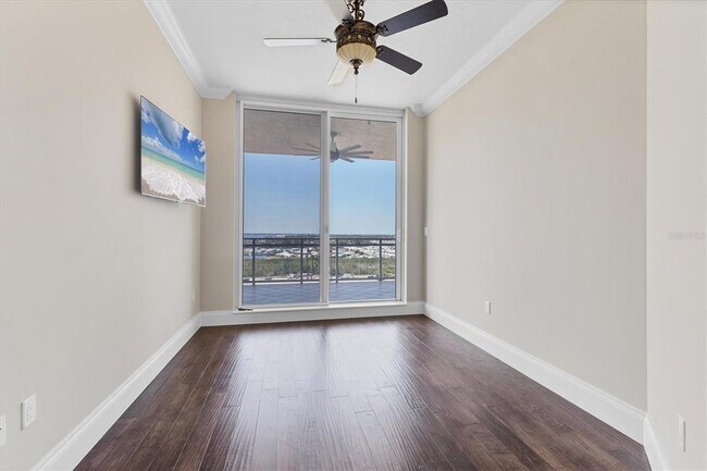 Building Photo - 130 Riviera Dunes Way