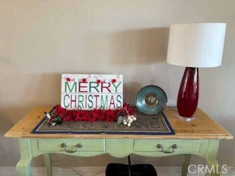 Building Photo - 28375 Paseo Grande Dr