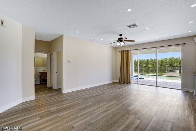 Building Photo - 14047 Danpark Loop