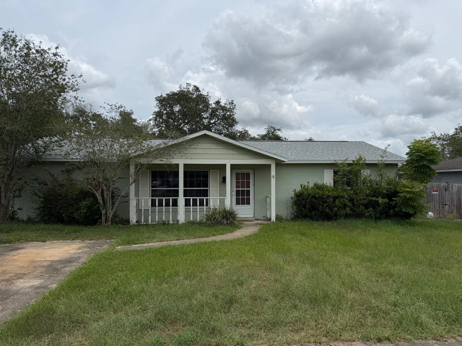 Building Photo - 1006 Wyoming Ct