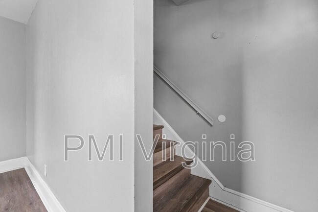 Building Photo - 1623 Deep Creek Blvd