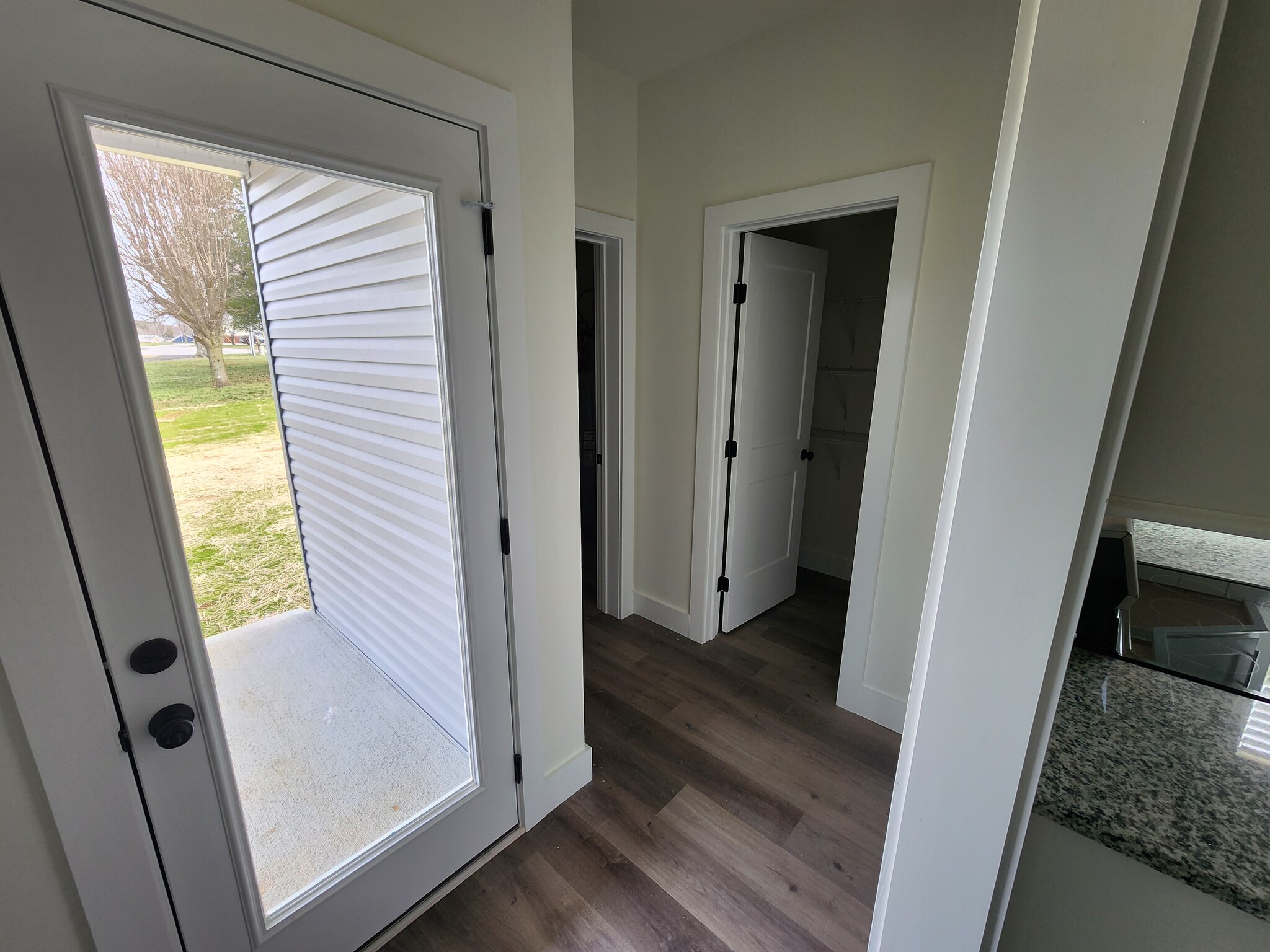 back hallway - 710 Miriah Dr