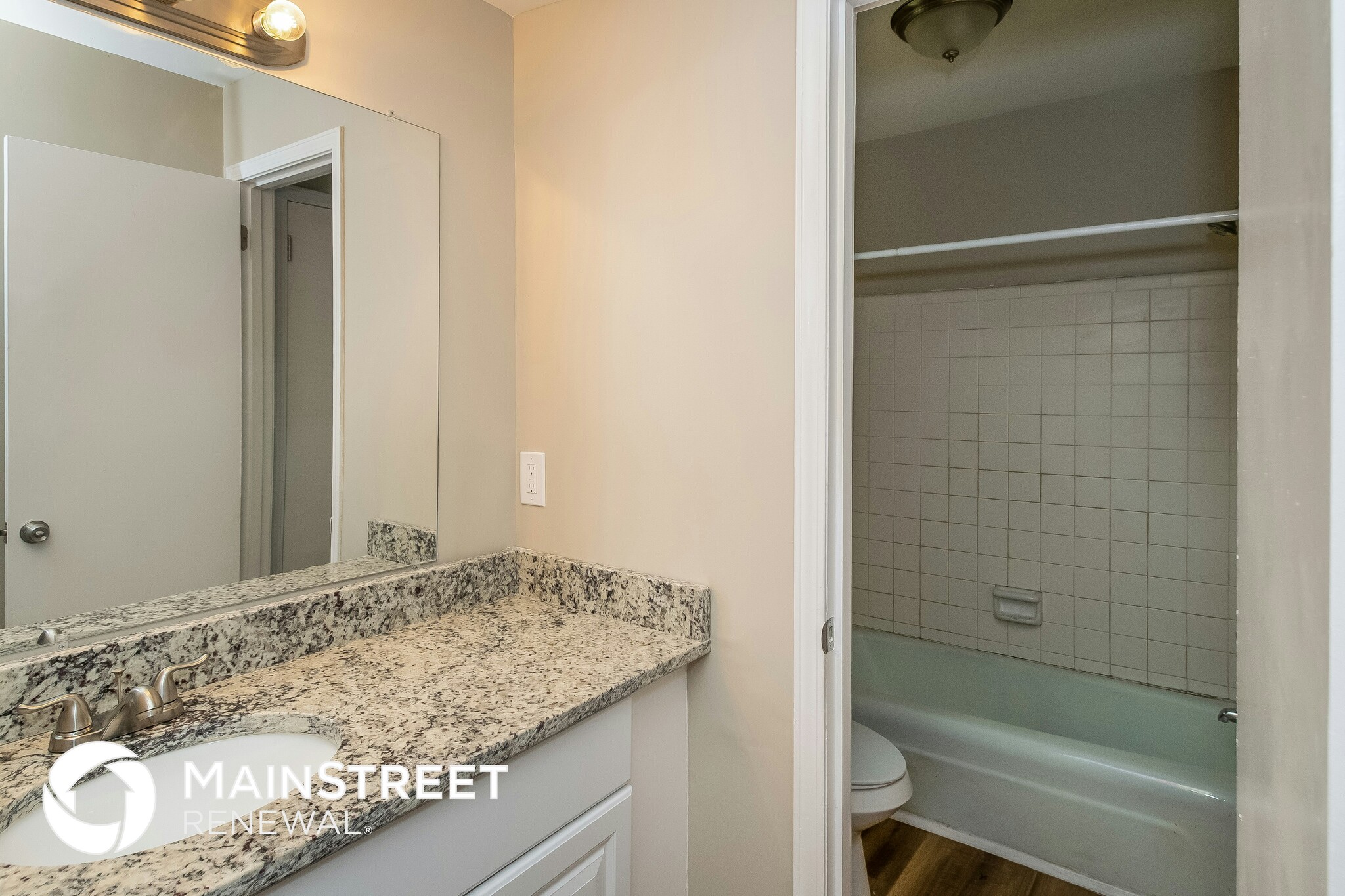 Building Photo - 1337 3rd Ave SW