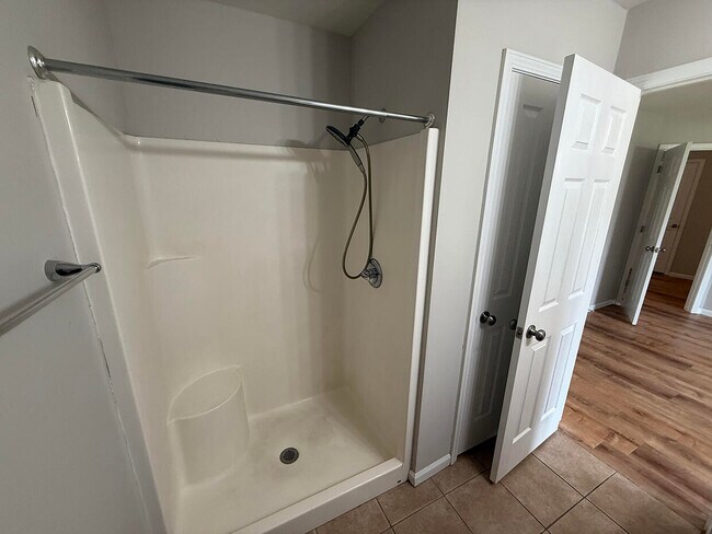 Building Photo - 1432 Bodie Dr