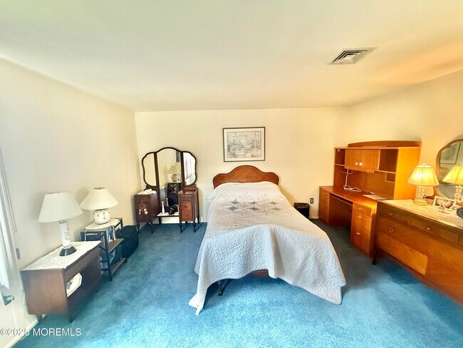 Building Photo - 1 Allen Ct