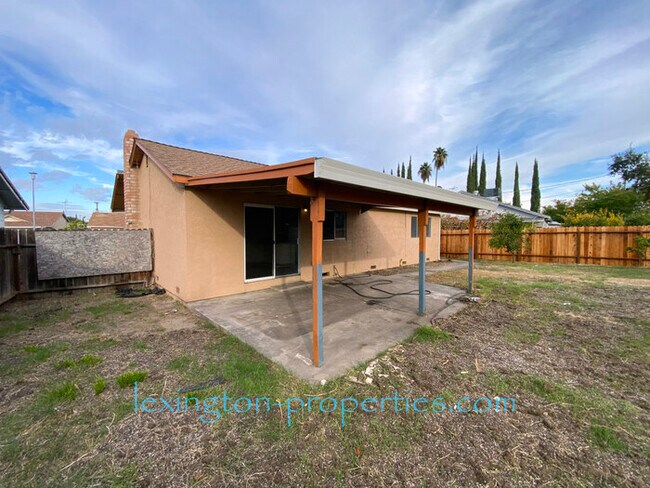 Building Photo - Charming 3BD, 1BA, Home with Modern Upgrades in Antelope, CA
