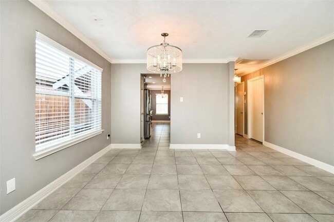 Building Photo - 1430 Acorn Ct
