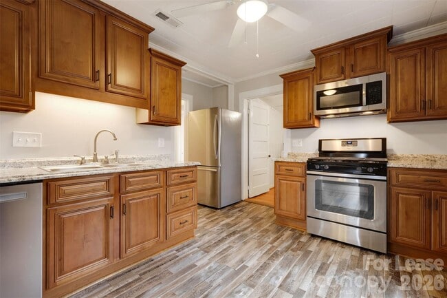 Building Photo - 7731 McWhirter Rd