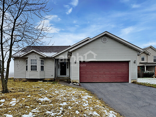 Primary Photo - 301 Hayloft Ct