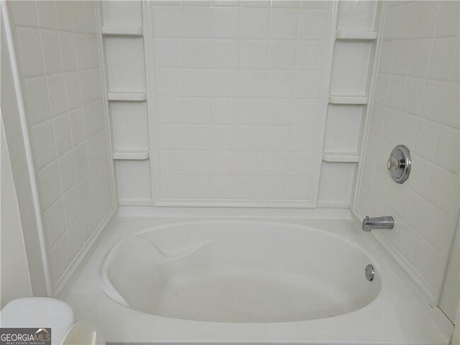 Building Photo - 1497 Cove Creek Cir