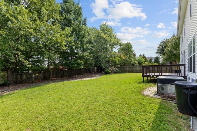 Building Photo - 2112 Echo Glen Ln