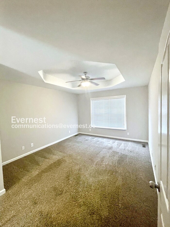 Building Photo - 3740 N Jot Dr