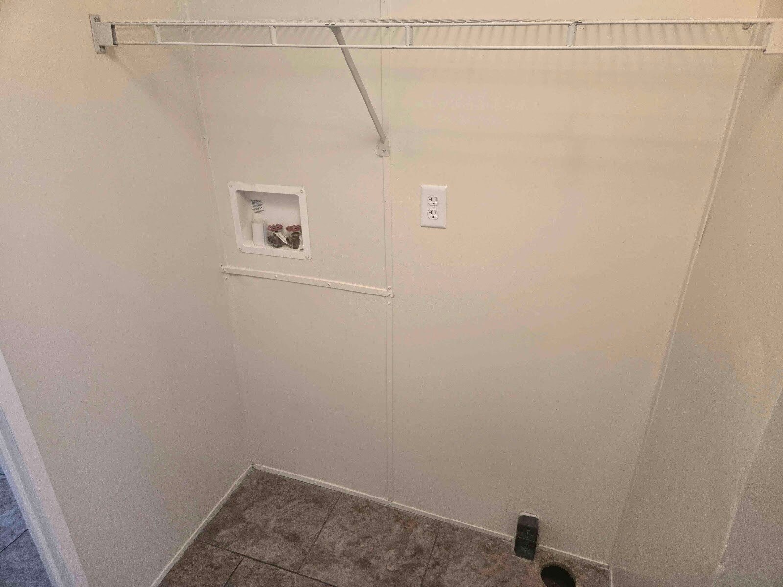 Building Photo - 709 N Collins Fwy