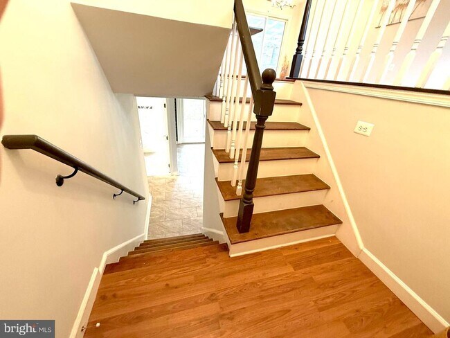 Building Photo - 4959 Linsey Ct