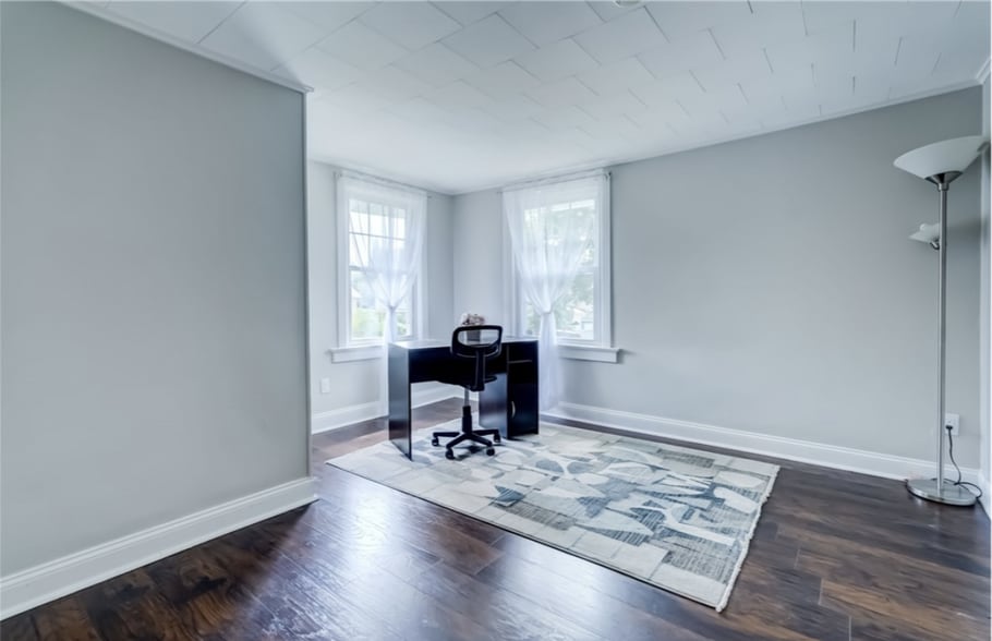 Building Photo - 138 Cherry Rd