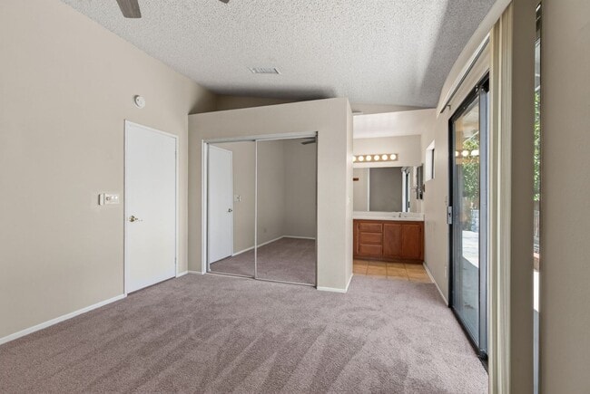 Building Photo - 4109 Yukon Way
