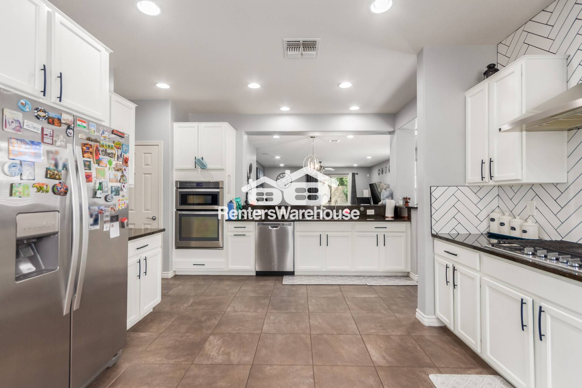 Building Photo - 9548 W Chama Dr