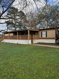 Building Photo - 36022 Lomax Rd