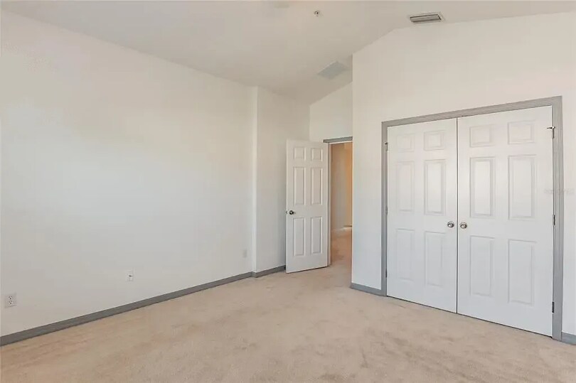 Building Photo - 632 Pinebranch Cir