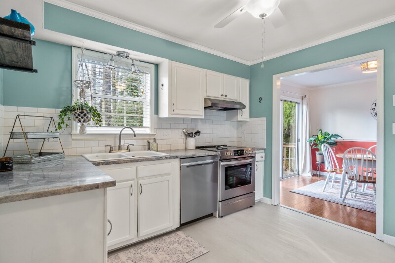 Building Photo - 3334 Lassiter St