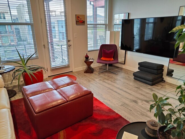Building Photo - 10743 S Porcini Dr