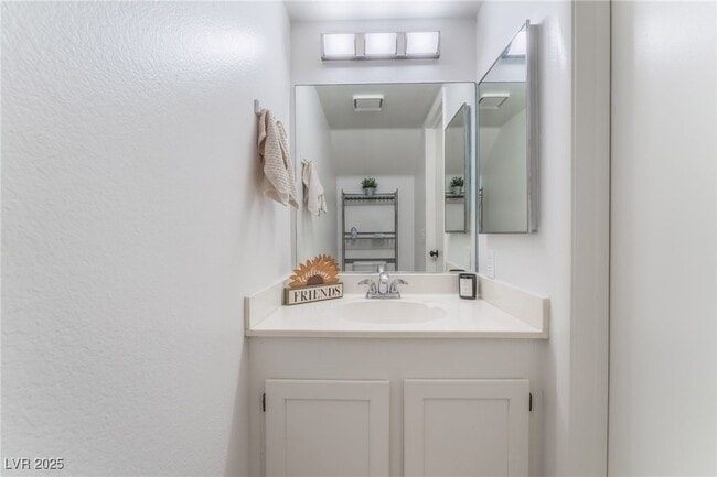 Building Photo - 2692 Matogroso Ln