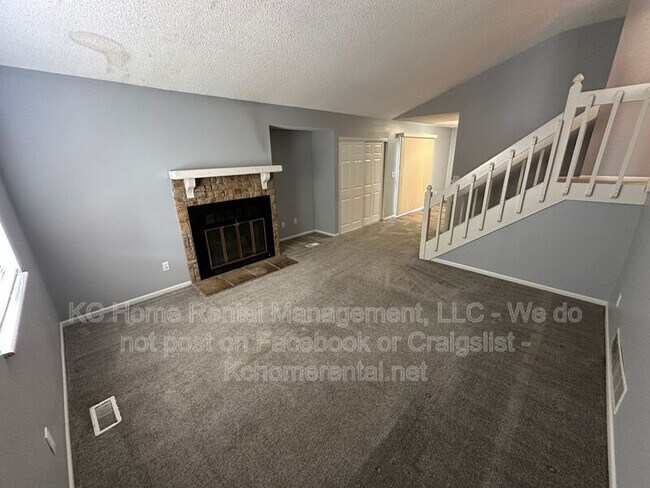 Building Photo - 9000 E 85th Pl