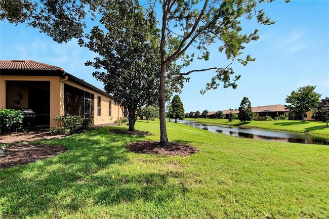 Building Photo - 242 Shell Falls Dr